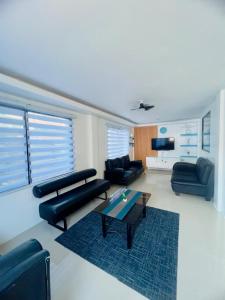 Posezení v ubytování YAM Gensan Transient + 18 fotografií