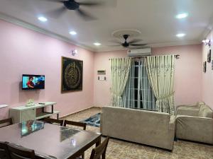 Μια τηλεόραση ή/και κέντρο ψυχαγωγίας στο D umie Homestay