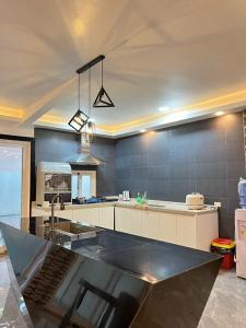 Gallery image of Shiri Pool Villa 1 in Silang
