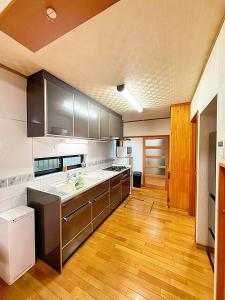 Η κουζίνα ή μικρή κουζίνα στο Sky House