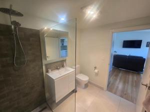 Ένα μπάνιο στο Urban Retreat near Hobart & Airport, Port Arthur