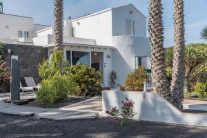 Το κτήριο όπου στεγάζεται  το διαμέρισμα