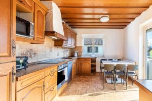 Η κουζίνα ή μικρή κουζίνα στο Haus Harmonie