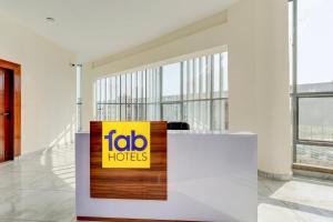 Gallery image of FabHotel The Royal Kishan Complex in Noida +21 photos