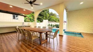 Fotografie z fotogalerie ubytování The Luxurious 40 Milos Villa v destinaci Johor Bahru