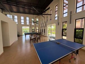 Πινγκ πονγκ στο 3bhk duplex designed villa ή εκεί κοντά