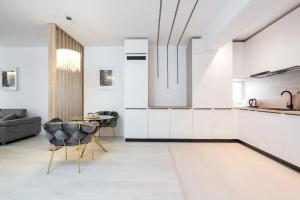 Posezení v ubytování Luxury Elegant Apartment North Area