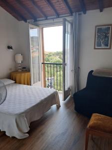 Giường trong phòng chung tại 5AMB-03 - Appartement climatisé avec piscine et parking