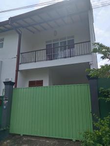 Balkón nebo terasa v ubytování Nirmala Homestay