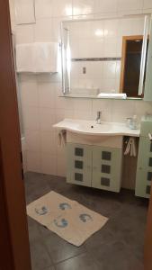 Koupelna v ubytování Apartment Viktoria + 37 fotografií