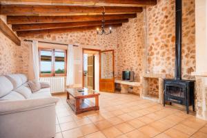 Μια τηλεόραση ή/και κέντρο ψυχαγωγίας στο Agroturismo Son Llado