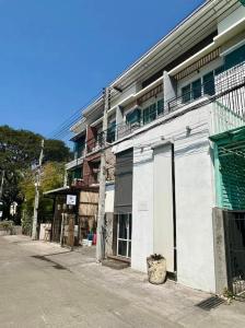 Το κτήριο όπου στεγάζεται  η παραθεριστική κατοικία