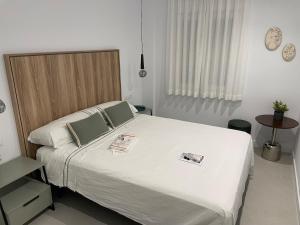 Ένα ή περισσότερα κρεβάτια σε δωμάτιο στο Alameda 16 Apartment Beach Old Town