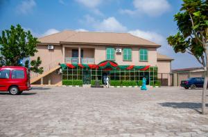 Το κτήριο όπου στεγάζεται  το ξενοδοχείο