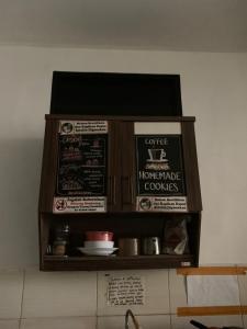 Certifikát, hodnocení, plakát nebo jiný dokument vystavený v ubytování NamRoom At Pulomas