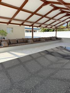 Φωτογραφία από το άλμπουμ του the beach house σε Al Marfaʼ