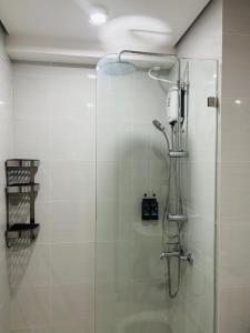 Ένα μπάνιο στο Baseline Prestige in Cebu City