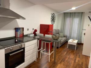 Kuchyň nebo kuchyňský kout v ubytování Estudio en Murcia Centro a 10 minutos de la Catedral 2