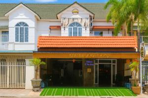 Το κτήριο όπου στεγάζεται το ξενοδοχείο