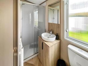 Ένα μπάνιο στο Skokholm +6 φωτογραφίες