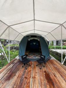 Φωτογραφία από το άλμπουμ του D'River Luxcamp 