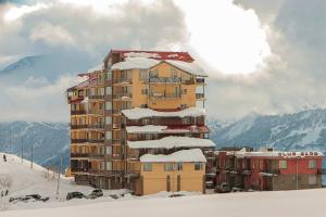 Nespecifikovaný výhled na hory nebo výhled na hory při pohledu z apartmánu + 22 fotografií