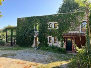 Gallery image of Gîte du Séquoia - Paisible maison de campagne in Vallet +21 photos
