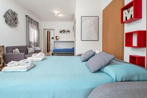 Postel nebo postele na pokoji v ubytování Sarda Bella Private Pool + 26 fotografií