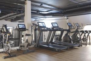 Centrul de fitness și/sau facilități de fitness de la Best Western Plus Hotel Odense +62 fotografii