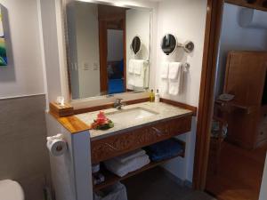 Koupelna v ubytování Heaven to Sea Beach Villas