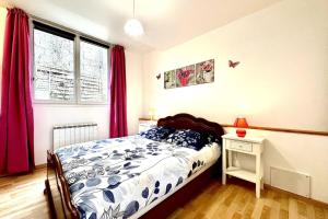 Postel nebo postele na pokoji v ubytování Le Fleur des Champs-St Valery & Le Crotoy à 10min