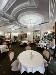 Εστιατόριο ή άλλο μέρος για φαγητό στο Zolotoy Fazan