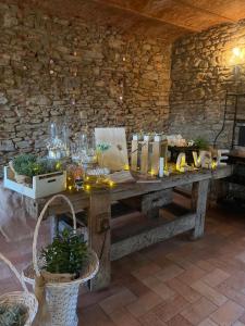 Nápoje v ubytování Il colombee location di riva Giovanna