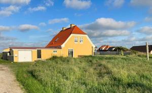 Το κτήριο όπου στεγάζεται  η παραθεριστική κατοικία