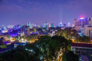 Linna Hồ Chí Minh üldine vaade või majutusasutusest ÊMM Hotel Saigon pildistatud vaade