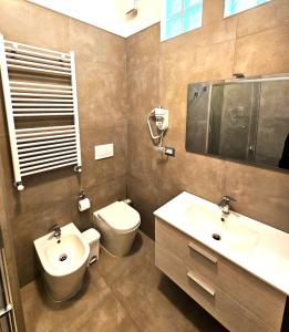 Ένα μπάνιο στο Central Plaza Lecce