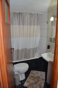 Ένα μπάνιο στο ΑΡΣΙΝΟΗ apartments1 +10 φωτογραφίες