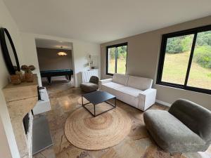 Φωτογραφία από το άλμπουμ του Les Vignes Rouges σε Givry