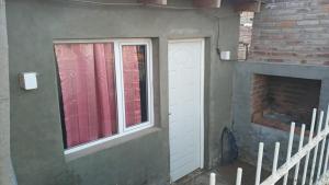 Rõdu või terrass majutusasutuses Departamento Rincon DLS