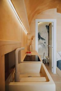 Ένα μπάνιο στο Grotta Angolo Laggetto +24 φωτογραφίες