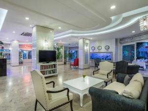 Gallery image of May Flower Apart Hotel in Alanya