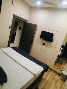 Μια τηλεόραση ή/και κέντρο ψυχαγωγίας στο Hotel MRK VILLA