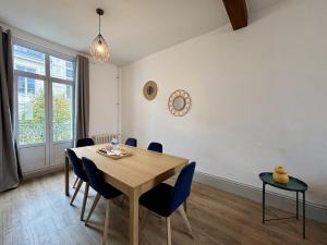 Χώρος καθιστικού στο Pause sur la place