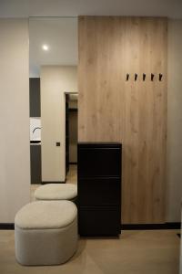 Ένα μπάνιο στο Затишні апартаменти біля метро Житомирська, світло є завжди