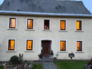 Το κτήριο όπου στεγάζεται  το διαμέρισμα