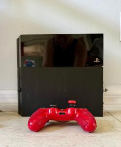 Večerní zábavní program pro hosty v ubytování Villa IMPRESSA -Close to Beaches, Billiard,Ping-Pong Table, Lanai, Fire Pit, BBQ, Patio, Back Yard + 46 fotografií