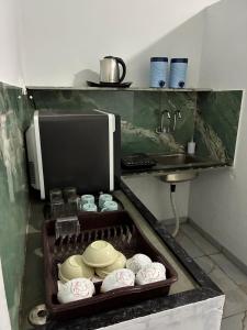 Η κουζίνα ή μικρή κουζίνα στο MP Homestay