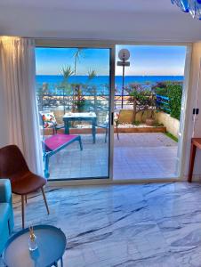 Μπαλκόνι ή βεράντα στο Beach and Sea View