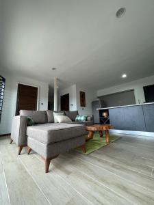 Fotografie z fotogalerie ubytování Container Home Retreat v destinaci Akropong