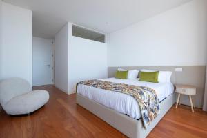 En eller flere senge i et værelse på Rada Villa - Heating Pool Optional + 20 billeder